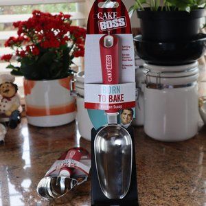 Cake Boss Kitchen Scoops (x2)